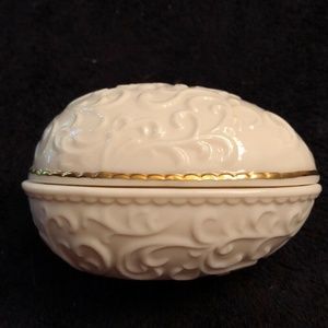 Vintage Porcelain China Easter Egg Trinket Box